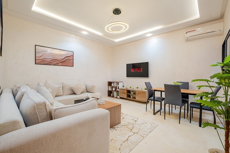 Azure Conciergerie – Gestion Airbnb & Booking | Riads & Villas Marrakech