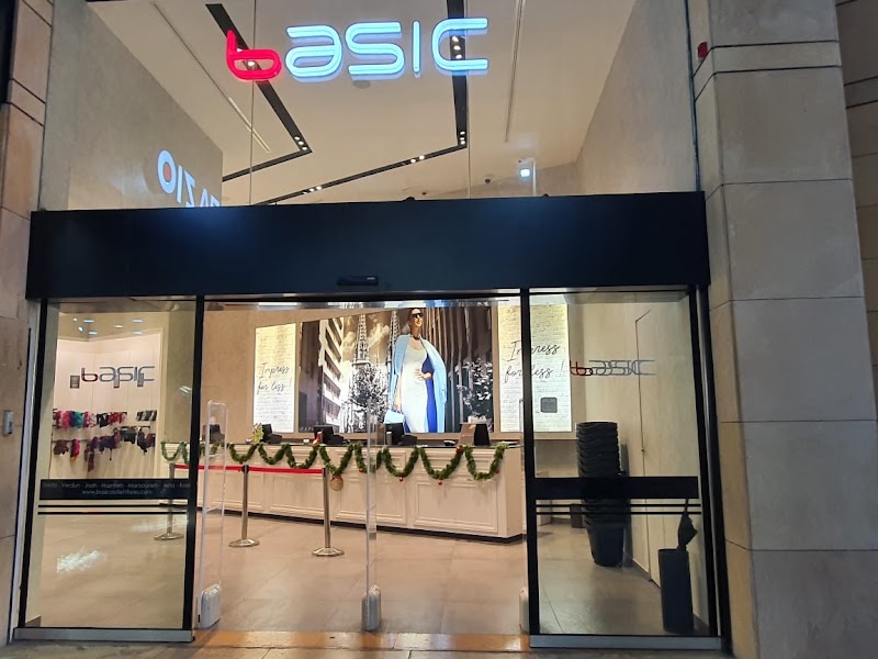 Basic Outlet Stores