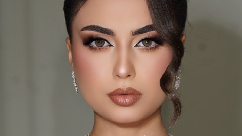 Diana makeup room