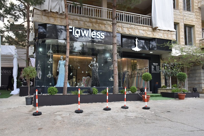 Flawless Boutique · فساتين