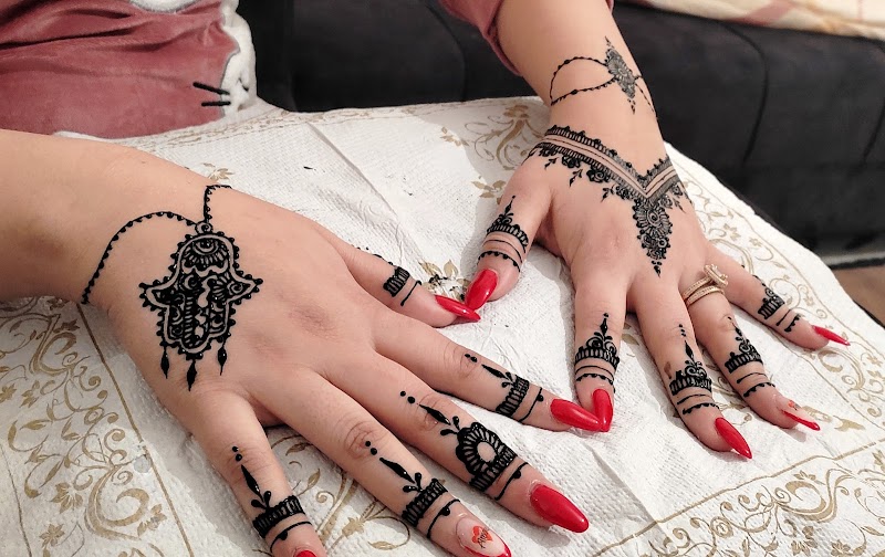 Henna Prestige Oran