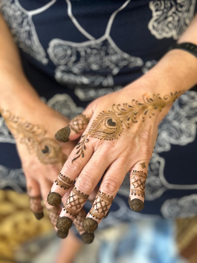 Luxury Henna Abu Dhabi