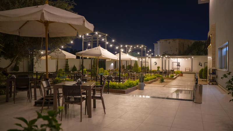 Mood Café and Restaurant