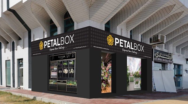 Petal Box - Flowers, Cakes and Chocolates
