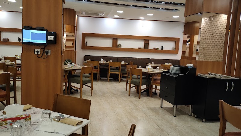 Rooftop Caffe and Bakery - روف توب كافي