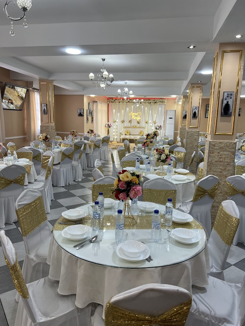 Salle de diner fazou