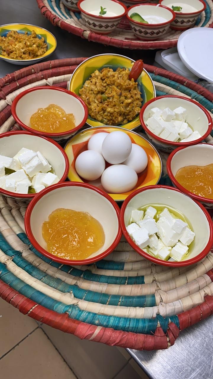 شركة ومطبخ الباز العربية لخدمات الاعاشه