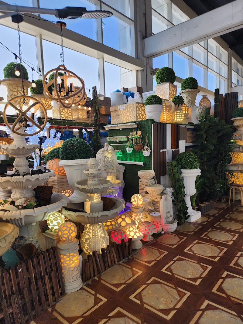 Violet Costumes and Decorations Qatar - Allilaki Event & Services